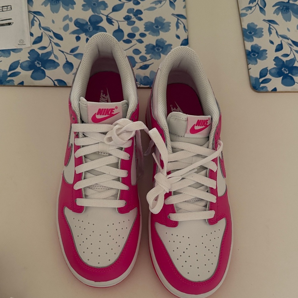 Nike Women's Fuchsia and White Sneakers